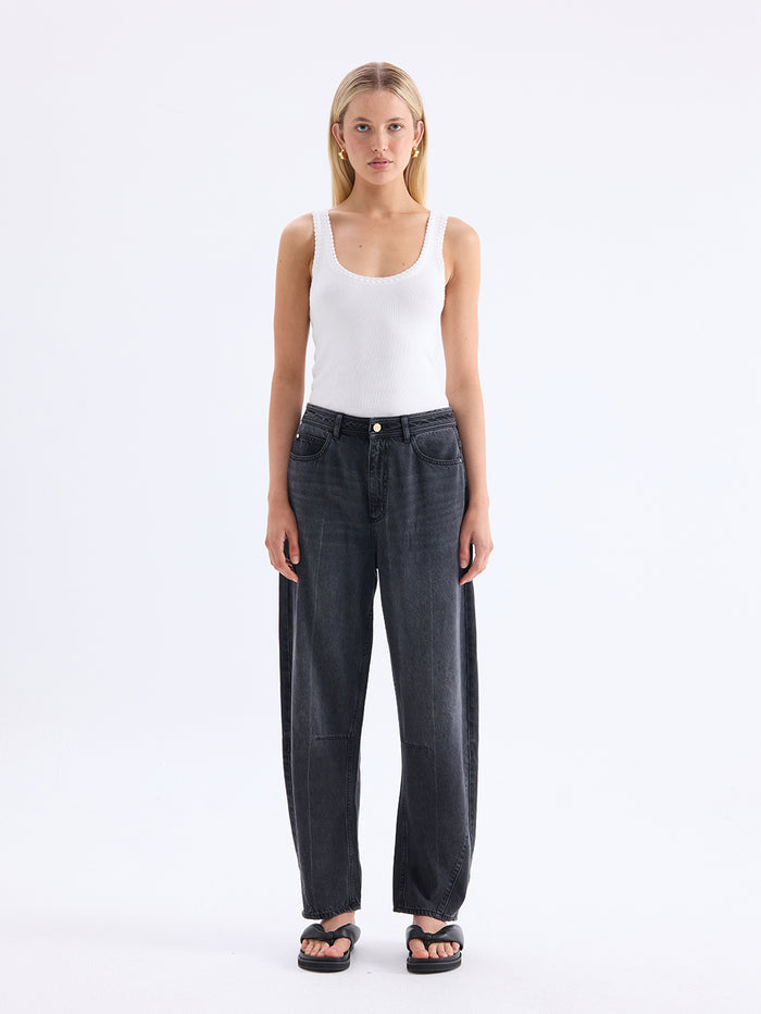 Dylan Barrel Jean