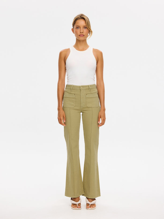 M224OLI-Hannah-Jean-olive-01