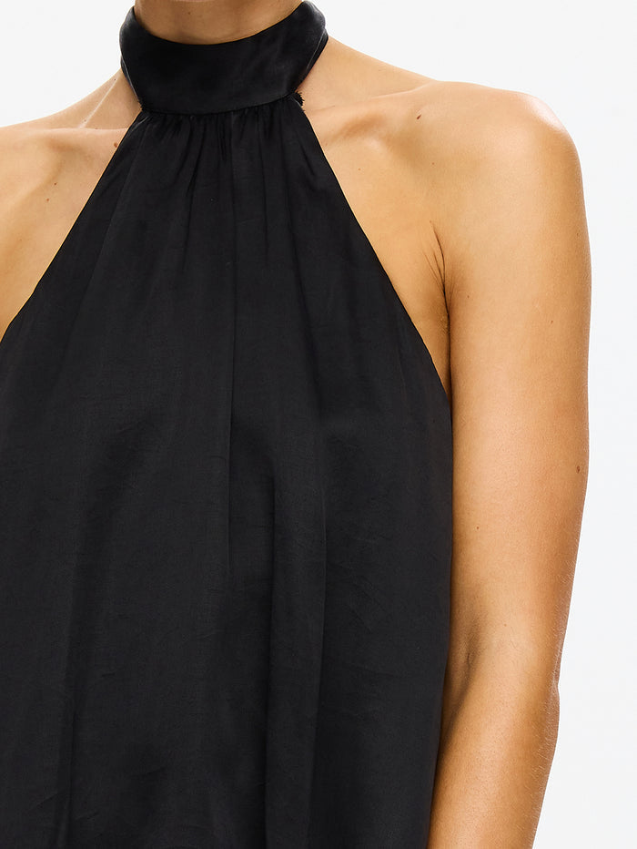 KIVARI Jaxon Halter Top in Black – close-up detail of halter neckline on women's black halter top