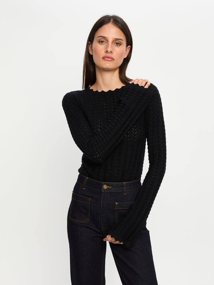 Logan-Knit-Top-Black-07jpg