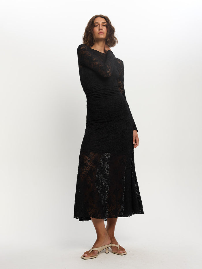 Marie-Lace-Maxi-Dress-Black-Vibe-06jpg