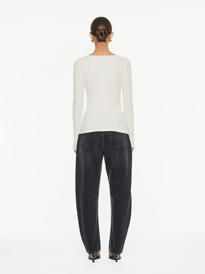 T205IVO_Quinn-Knit-Top_Ivory_3