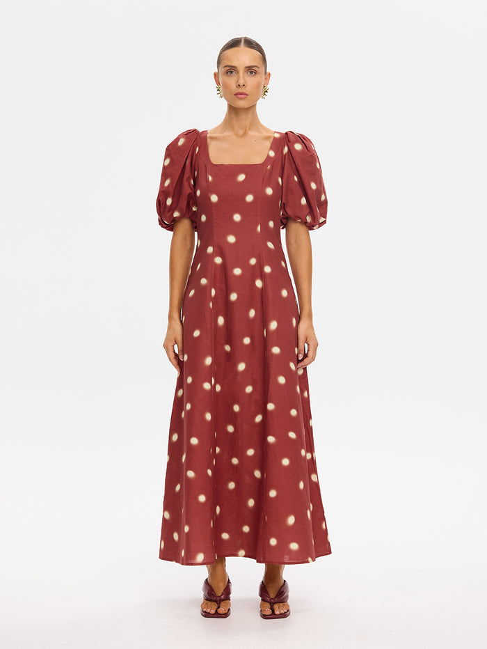 KIVARI Saro Maxi Dress in Brick – puff sleeve square-neck polka dot maxi dress, front view