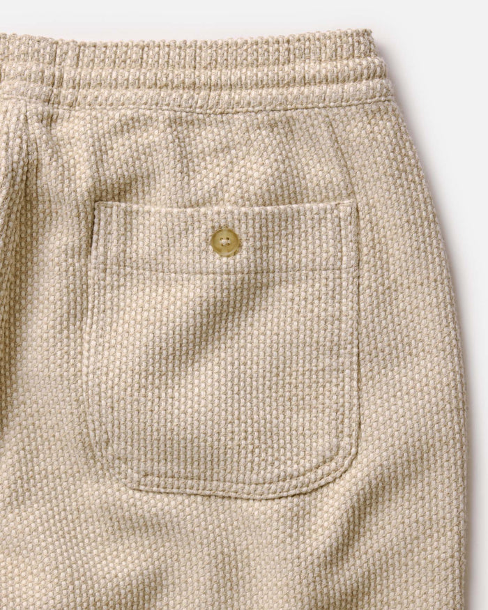material shot of the pocket on The Apres Pant in Natural Sashiko