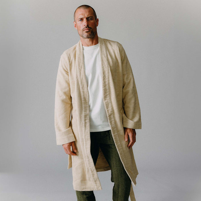 fit model wearing The Apres Robe in Natural Sashiko