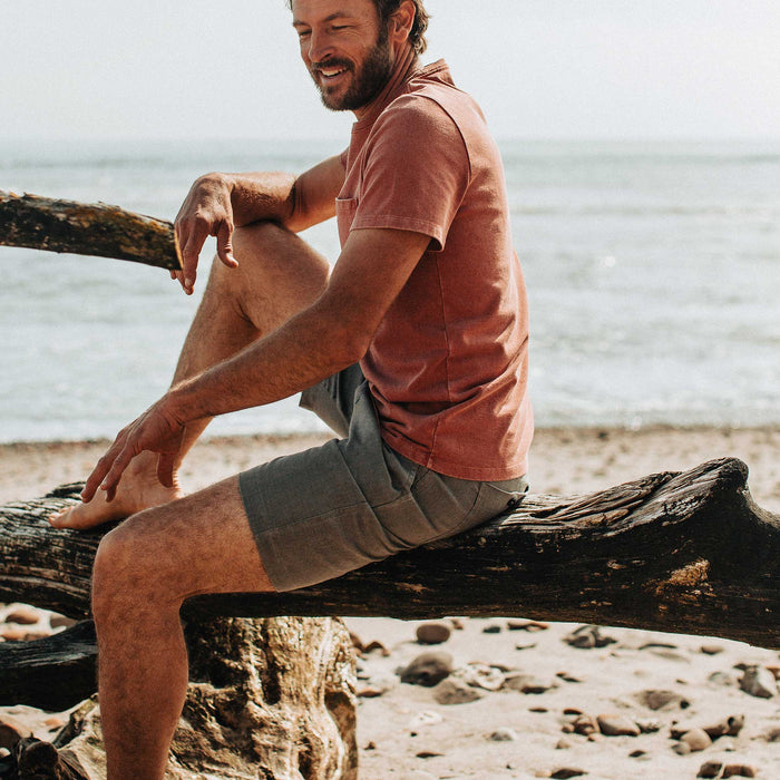 our fit model wearing The Après Short in Ash Hemp