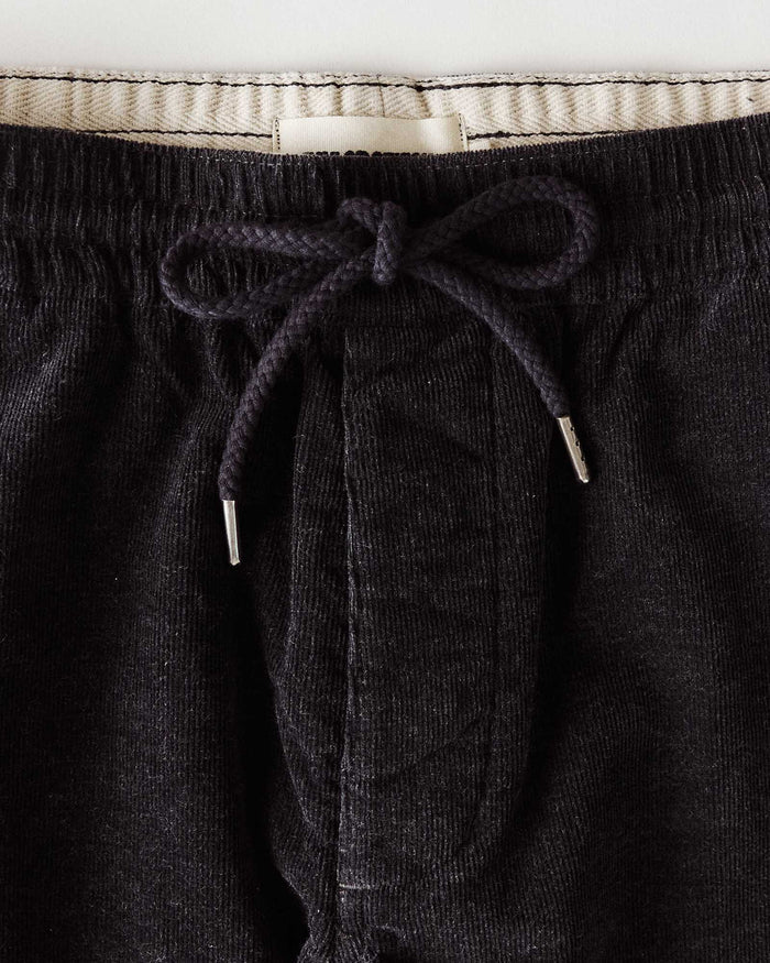 material shot of the waistband on The Apres Short in Heather Coal Pincord