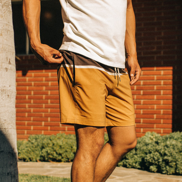 fit model wearing The Bayberry Trunk in Sandbar