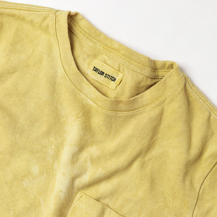 material shot of collar