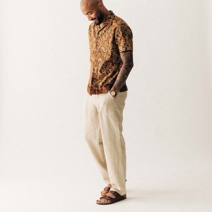 fit model posing in The Breakwater Pant in Natural Herringbone