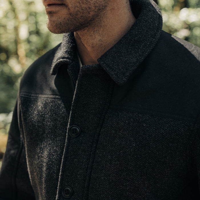 fit model showing off collar detail on The Bunker Jacket in Coal
