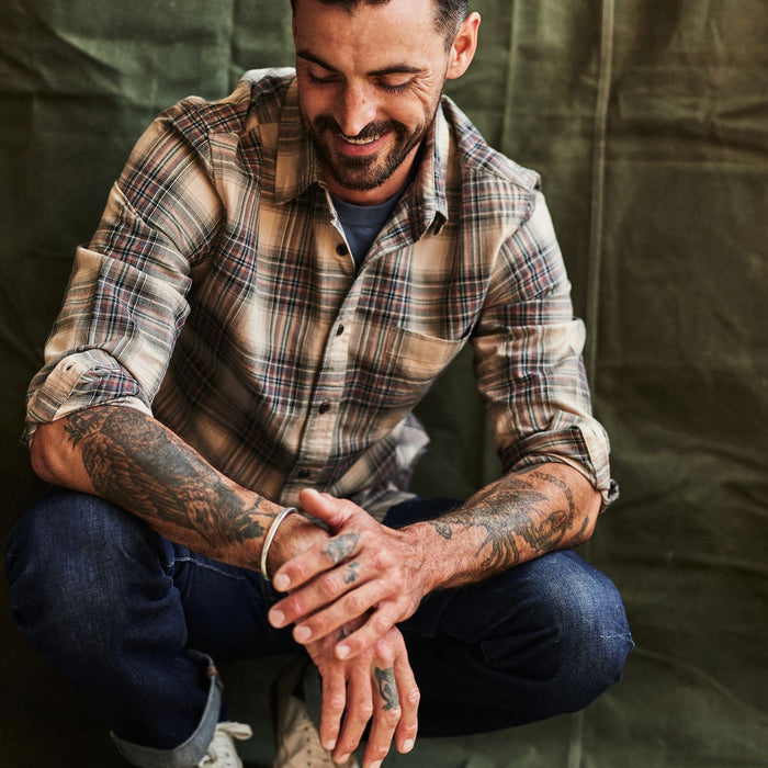 fit model in The California in Dune Plaid Brushed Cotton Twill