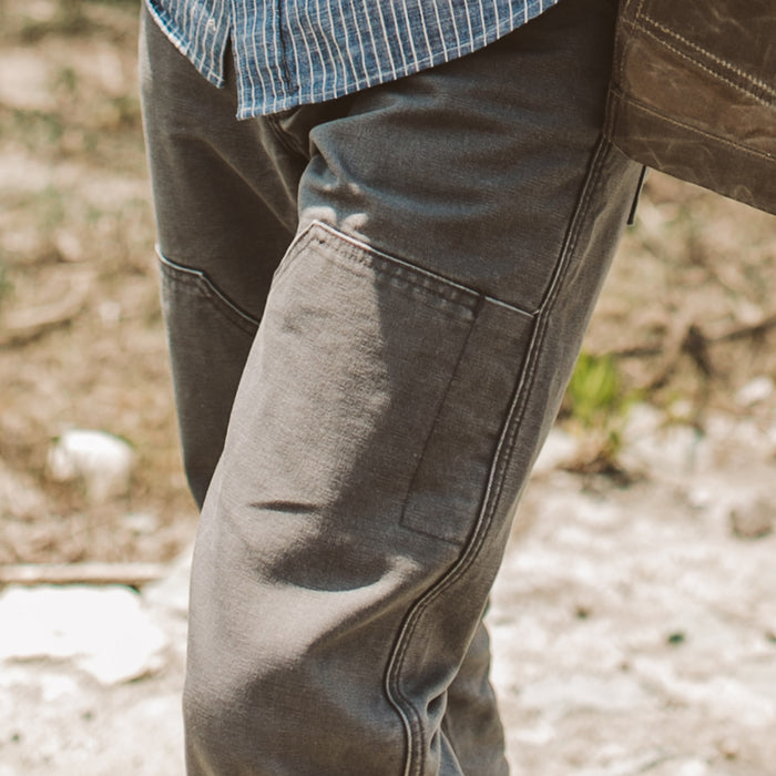 The Chore Pant in Washed Gravel