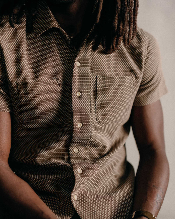 fit model showing off The Conrad Shirt in Cocoa Dobby