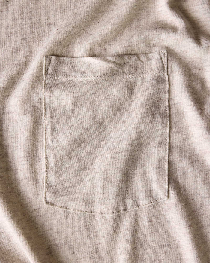 fit model showing the front of The Cotton Hemp Long Sleeve Tee in Heathered Oat
