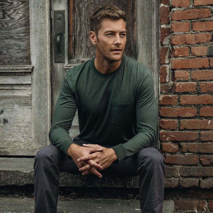 fit model sitting in The Cotton Hemp Long Sleeve in Pine