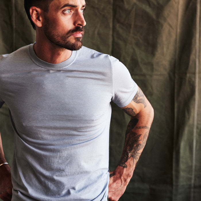 fit model posing in The Cotton Hemp Tee in Tradewinds