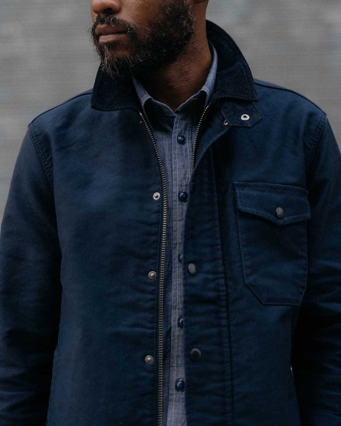 fit model posing in The Deck Jacket in Dark Navy Bedford Cord