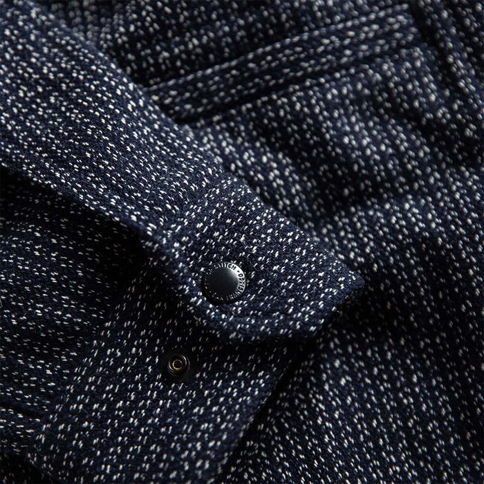 material shot of sleeve