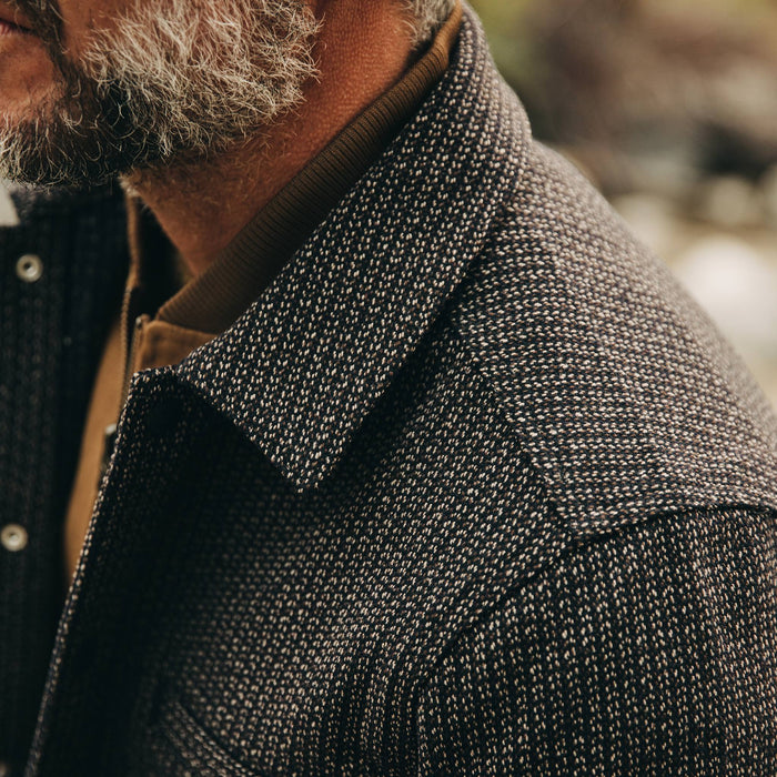 fit model wearing The Decker Jacket in Wool Beach Cloth, shoulder