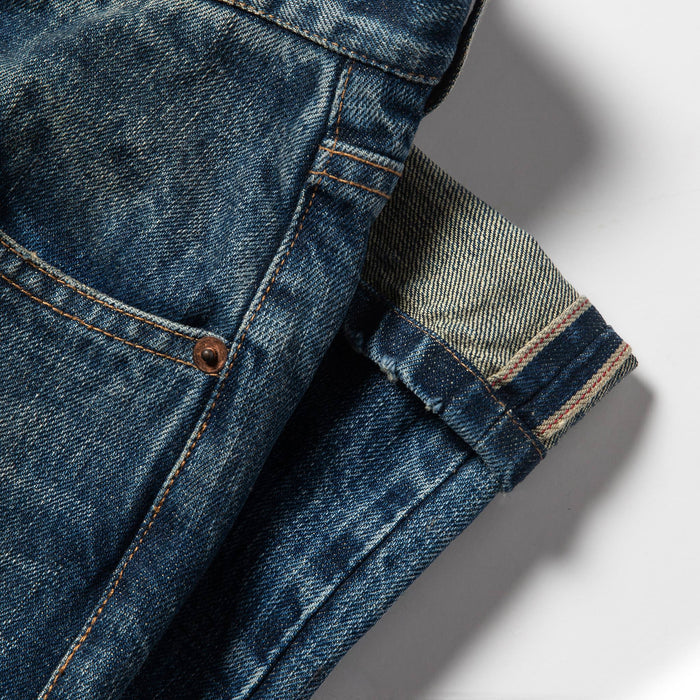 material shot of cuff