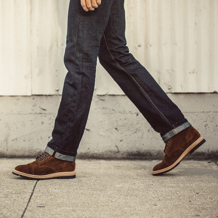Our fit model wearing The Democratic Jean in Linen Denim.