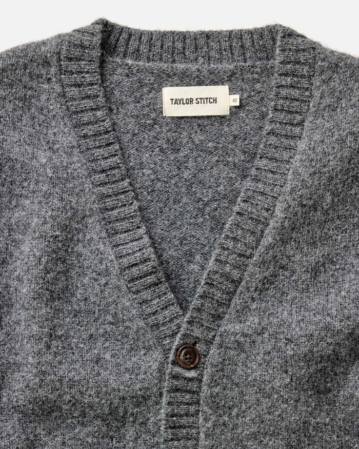 material shot of the collar on The Eastmoor Cardigan in Heather Graphite Wool