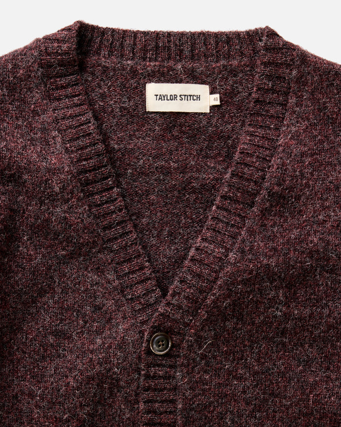 material shot of the collar on The Eastmoor Cardigan in Heather Port Wool