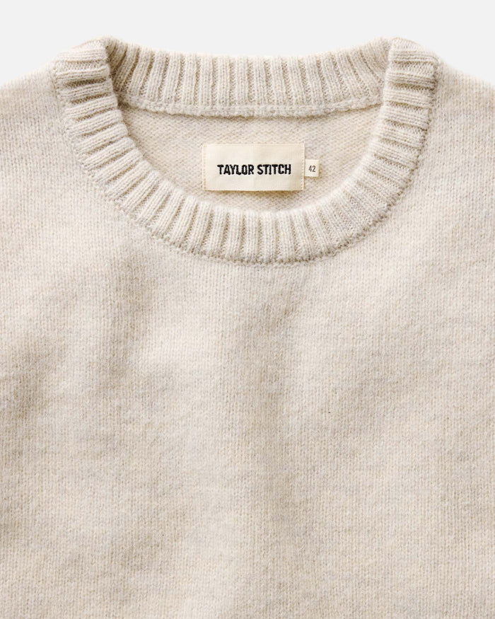 material shot of the collar on The Eastmoor Sweater in Heather Ivory Wool