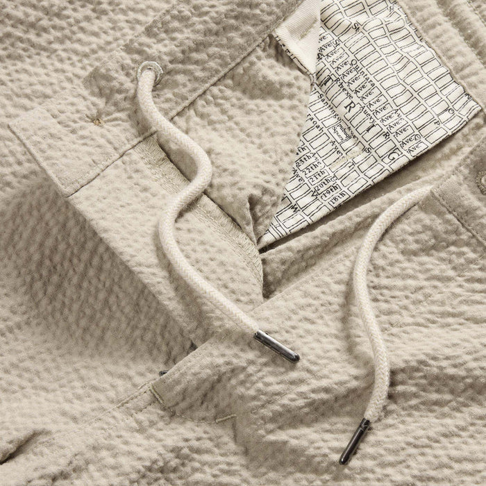 material shot of internal drawcords on The Easy Short in Heather Eucalyptus Seersucker