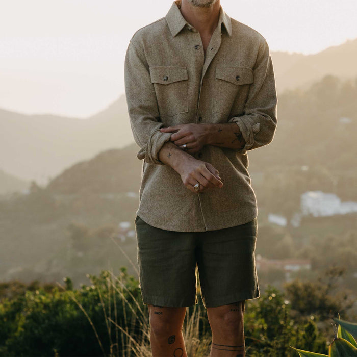 fit model posing n The Easy Short in Olive Linen