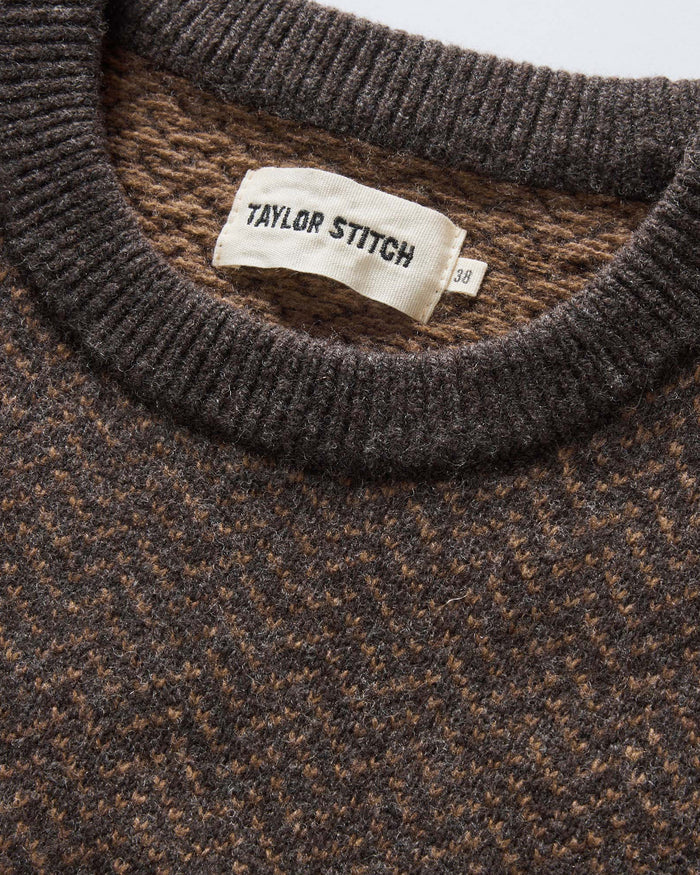 material shot of the collar on The Eddy Crew in Coffee Herringbone