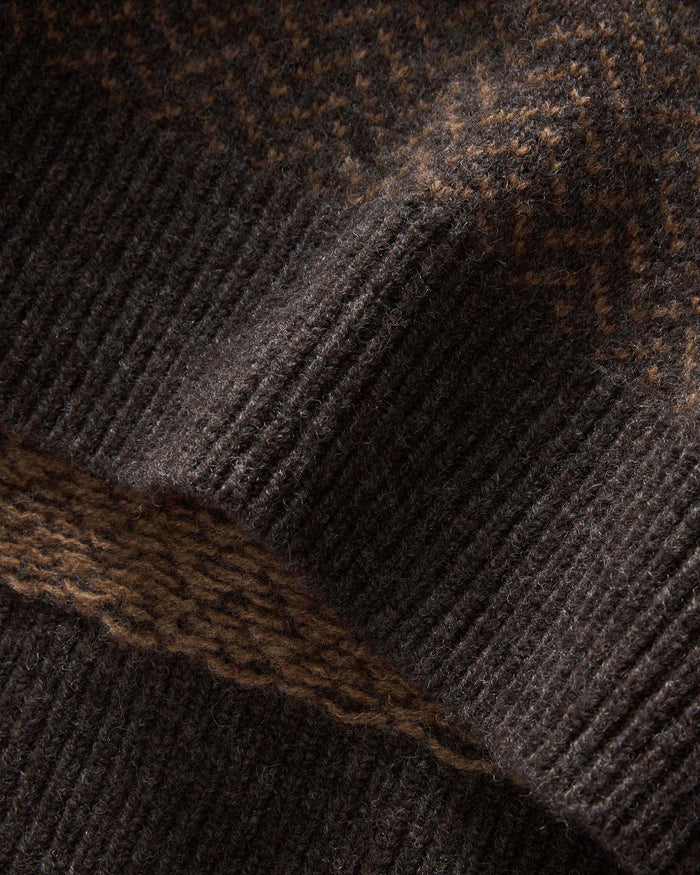 material shot of the bottom hem on The Eddy Crew in Coffee Herringbone