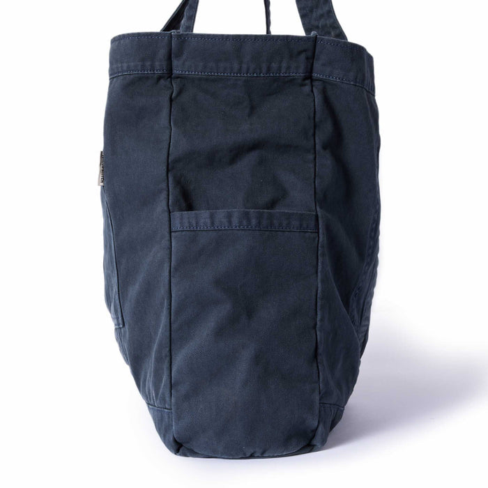 editorial image of the side pocket on The Foundation Tote in Organic Navy