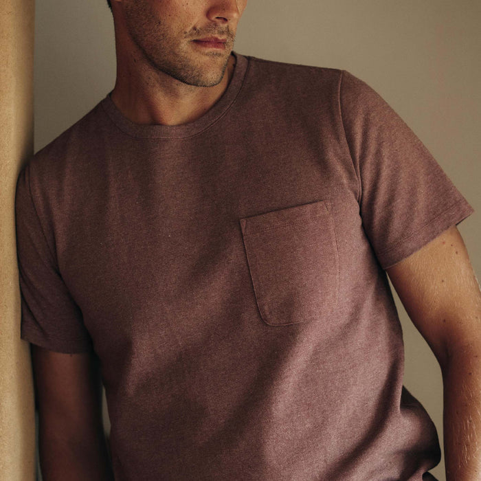 fit model posing in The Heavy Bag Tee in Burgundy