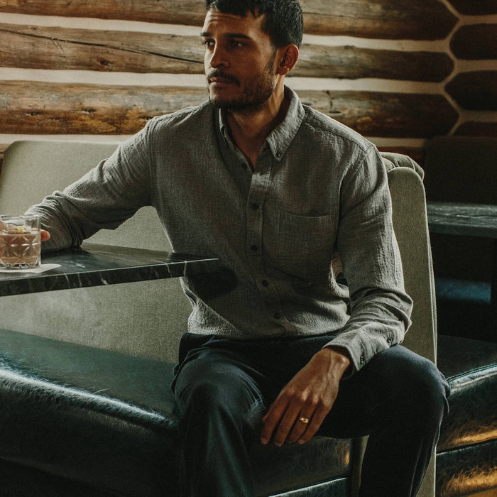 fit model wearing The Jack in Ash Double Cloth, sitting