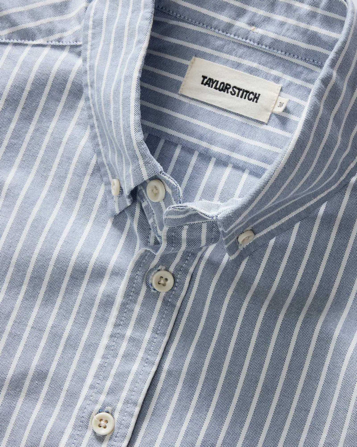 material shot of the collar on The Jack in Blue Sky Stripe Oxford