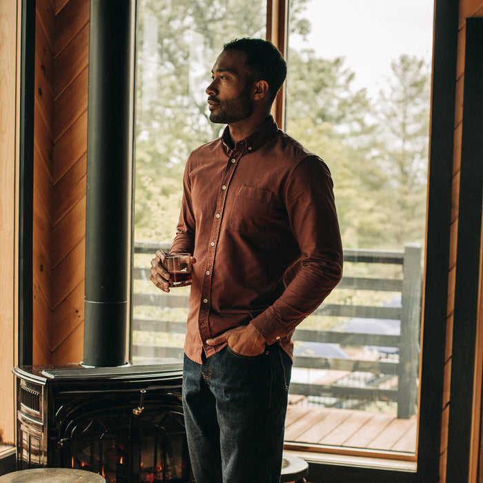 fit model wearing The Jack in Chestnut Oxford