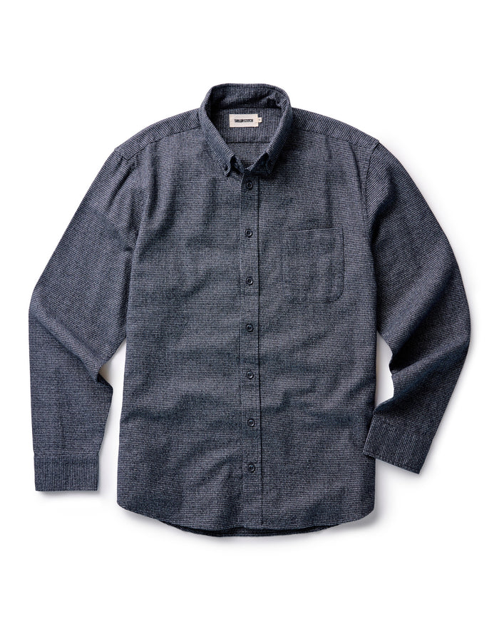 material shot of the charcoal buttons on The Jack in Dark Navy Houndstooth