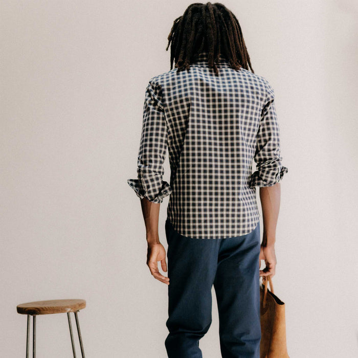 fit model showing off the back of The Jack in Deep Blue Plaid