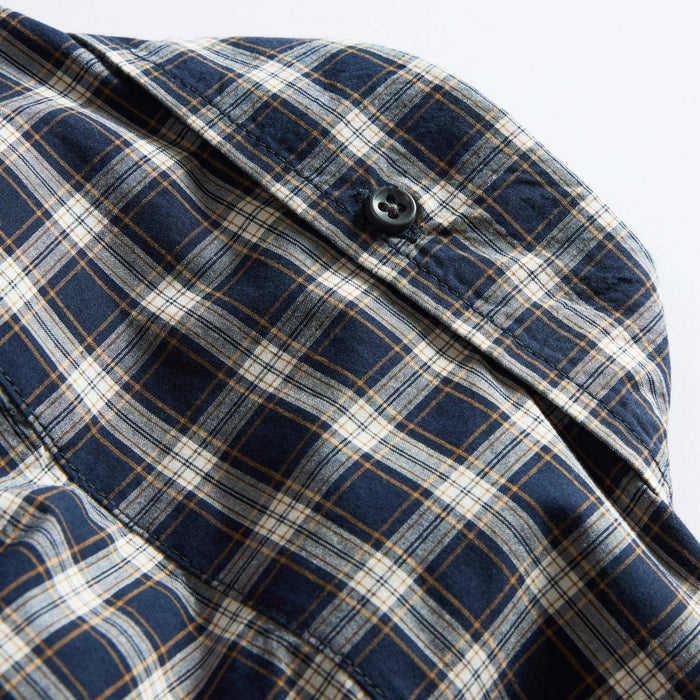 material shot of the back button on The Jack in Deep Blue Plaid