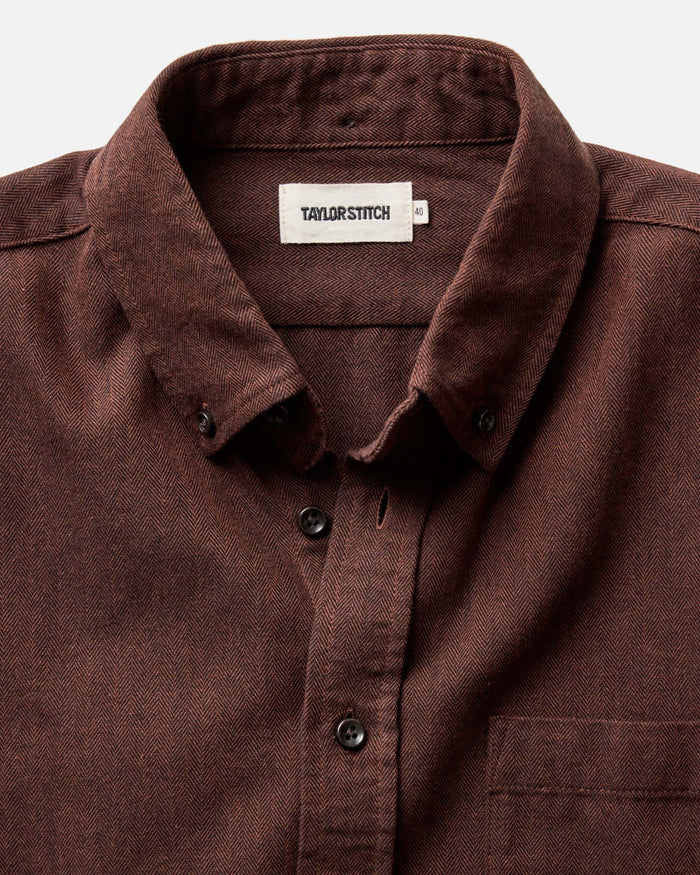 material shot of the collar on The Jack in Ginger Herringbone