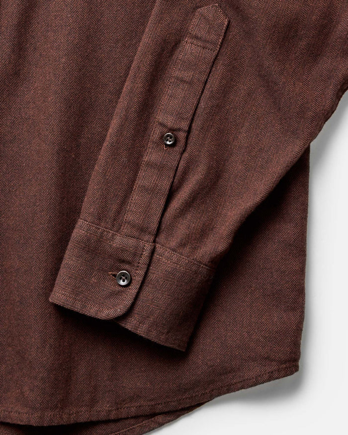 material shot of the sleeves on The Jack in Ginger Herringbone