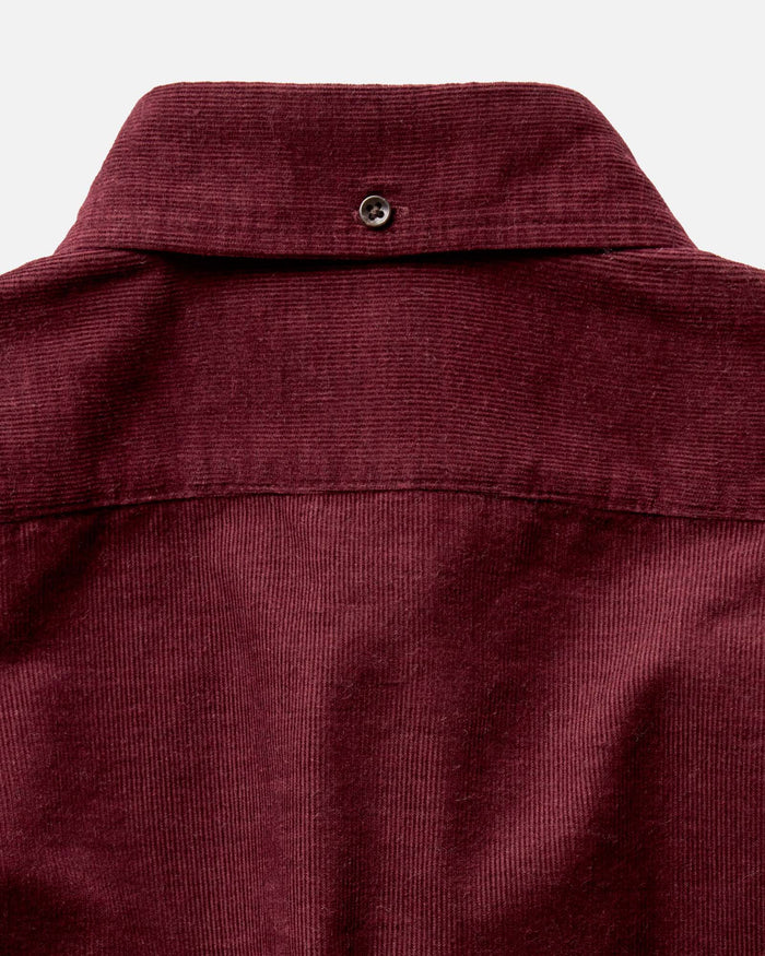 material shot of the back collar on The Jack in Heather Burgundy Pincord