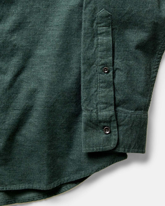 material shot of the sleeve on The Jack in Heather Pine Pincord