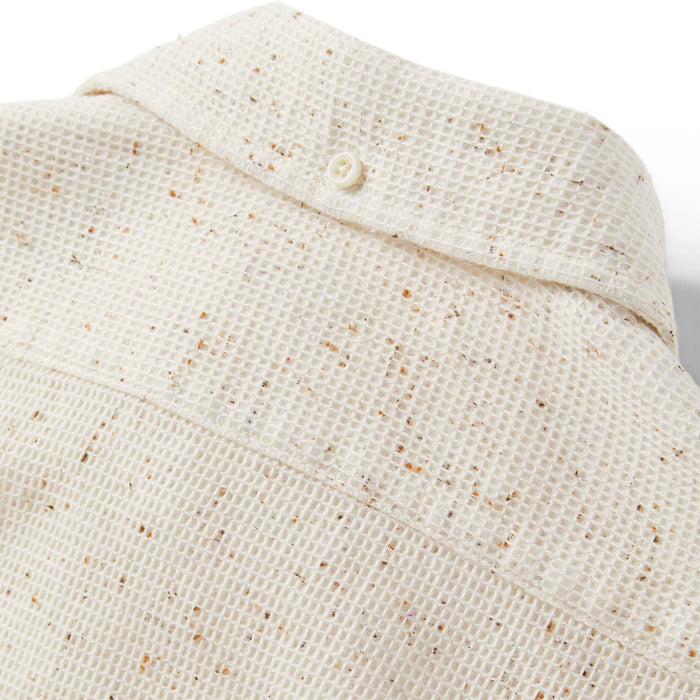 material shot of the back collar of The Jack in Natural Jaspe Waffle