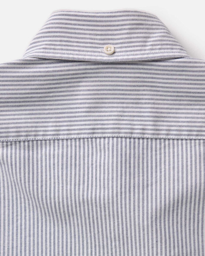 material shot of the collar and buttons on The Jack in Navy University Stripe Everyday Oxford