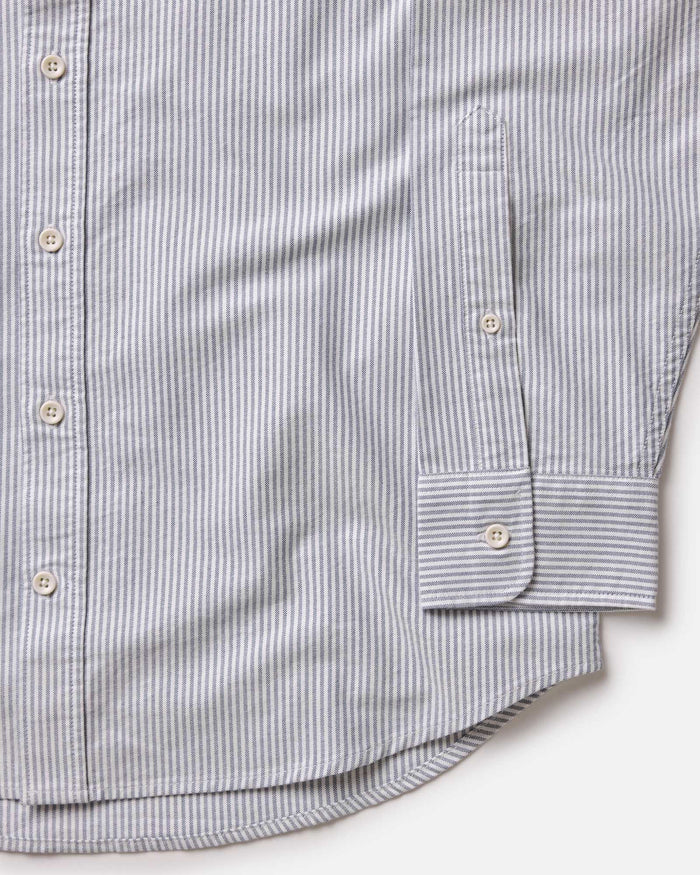 material shot of the buttons on The Jack in Navy University Stripe Everyday Oxford