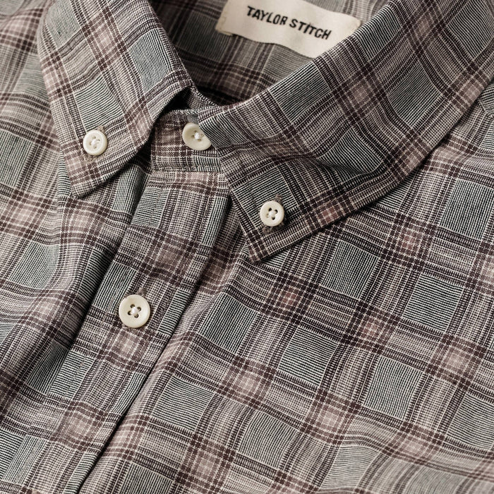 material shot of collar