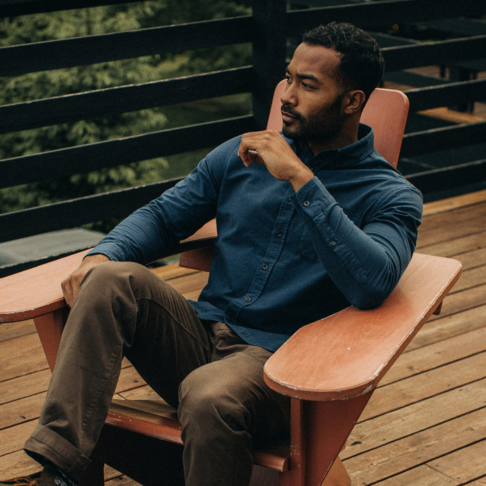 fit model sitting in The Jack in Prussian Blue Oxford